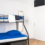 Maru Living C9 ホステル *