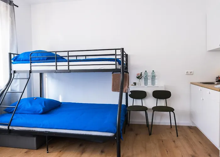 Maru Living C9 Hostel