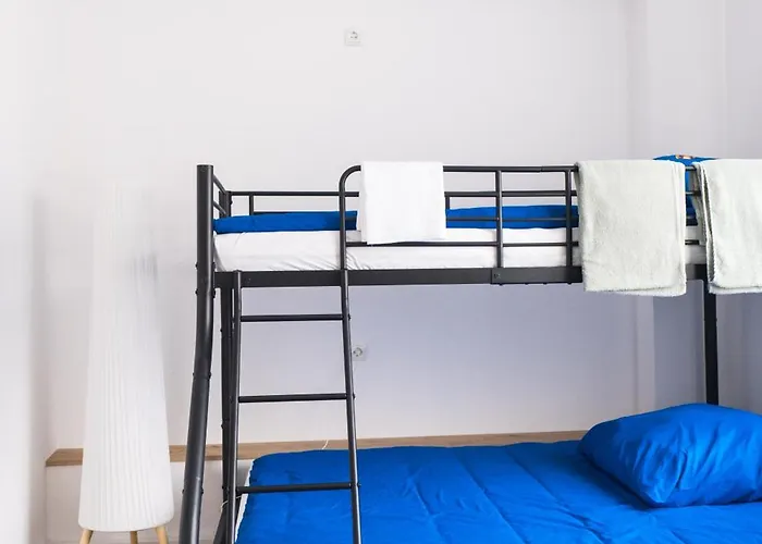 Maru Living C9 Hostel