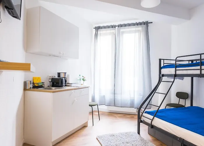 Хостел Maru Living C9 Кёльн