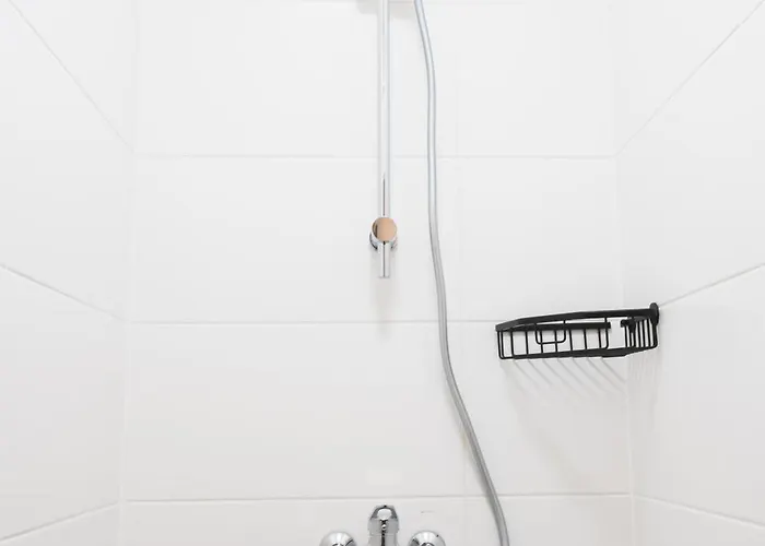 Хостел Maru Living C9 *